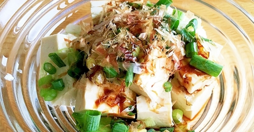 どんどんのせよう!食欲のないときでも具材たっぷり冷奴でさっぱり満足